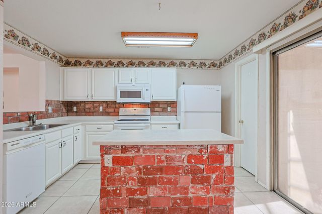 16542 N NAEGEL Drive, Surprise, AZ 85374