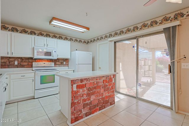 16542 N NAEGEL Drive, Surprise, AZ 85374