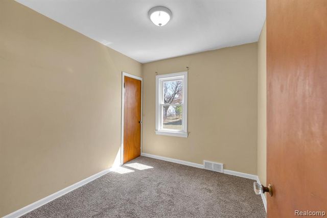 24901 Joy Road, Dearborn Heights, MI 48127