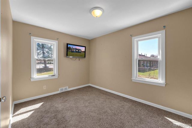 24901 Joy Road, Dearborn Heights, MI 48127