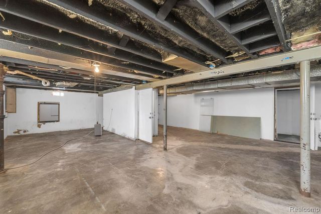 24901 Joy Road, Dearborn Heights, MI 48127