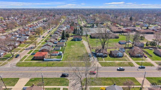 24901 Joy Road, Dearborn Heights, MI 48127