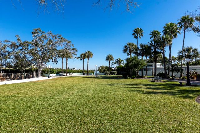 130 164TH AVENUE, Redington Beach, FL 33708