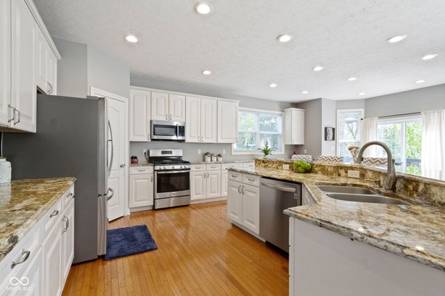 14825 Latitude Way, Fishers, IN 46040