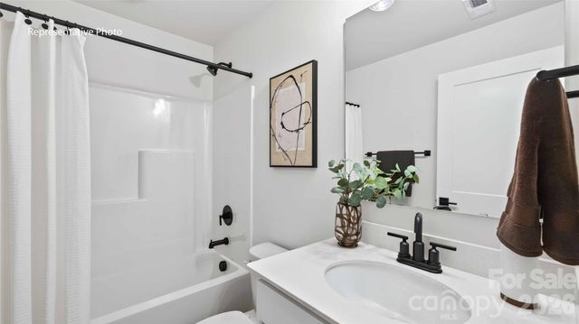 505 Annagh Drive, Charlotte, NC 28217