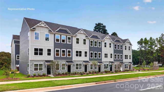 505 Annagh Drive, Charlotte, NC 28217
