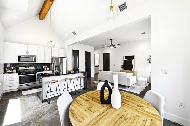 1218 Eleanor ST 2, Austin, TX 78721