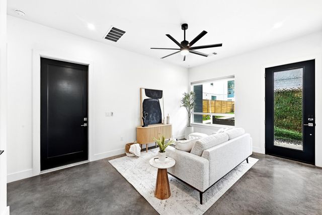 1218 Eleanor ST 2, Austin, TX 78721