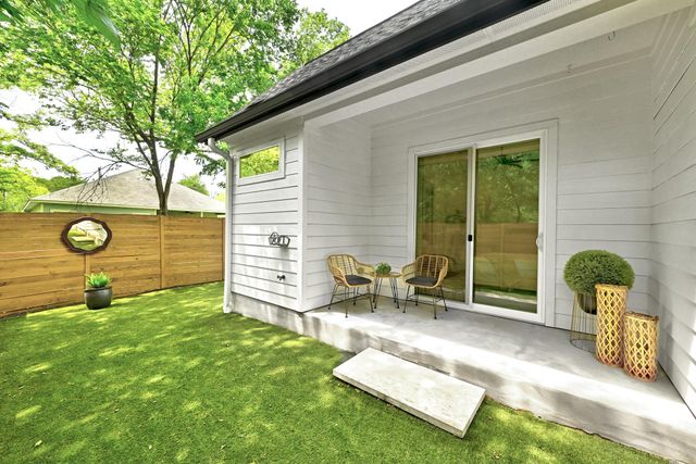 1218 Eleanor ST 2, Austin, TX 78721