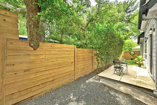 1218 Eleanor ST 2, Austin, TX 78721