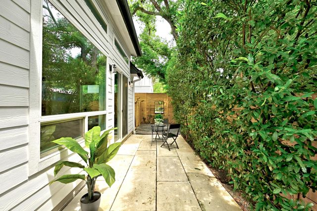 1218 Eleanor ST 2, Austin, TX 78721