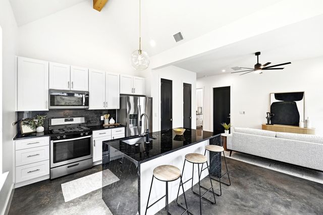 1218 Eleanor ST 2, Austin, TX 78721