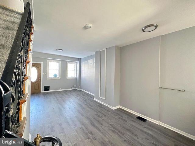 338 SNYDER AVE, Philadelphia, PA 19148