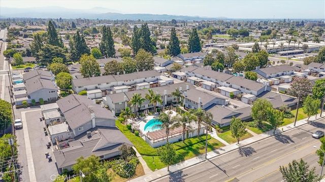 1310 N Placentia, Fullerton, CA 92831
