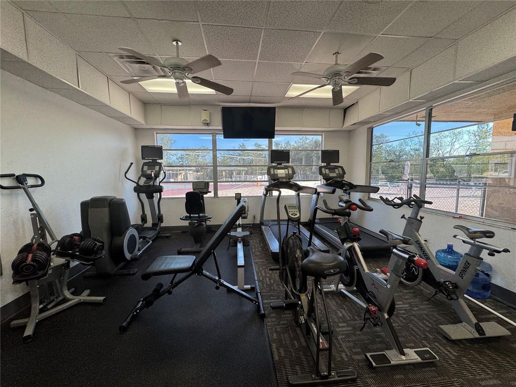 Image 53 of property listing at 4104 CATALINA DRIVE, Bradenton, FL 34210