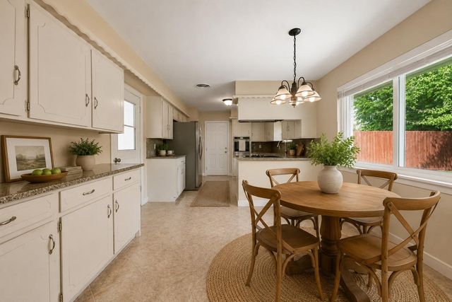 9766 Cedardale Drive, Houston, TX 77055