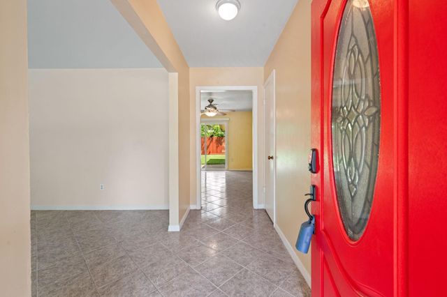 9766 Cedardale Drive, Houston, TX 77055
