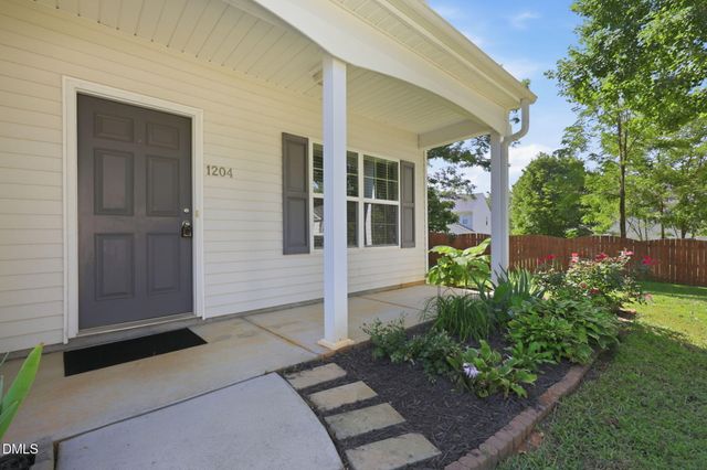 1204 Montreux Drive, Mebane, NC 27302