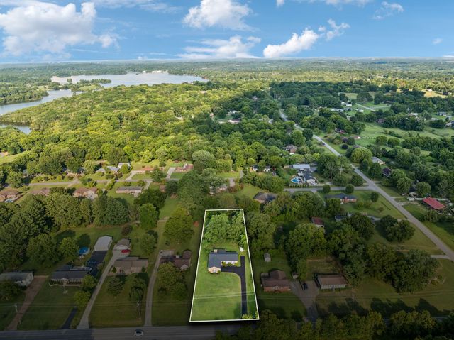1896 Saundersville Ferry Rd, Mount Juliet, TN 37122