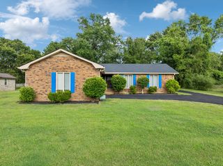 1896 Saundersville Ferry Rd, Mount Juliet, TN 37122