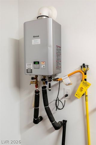 94 Golden Aria Avenue, Henderson, NV 89011