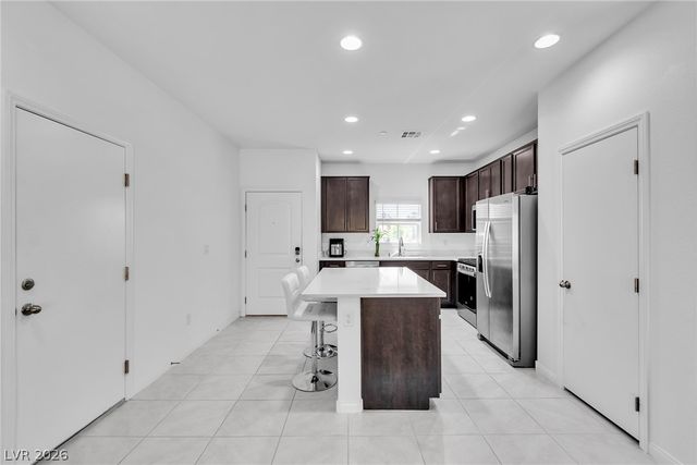 94 Golden Aria Avenue, Henderson, NV 89011