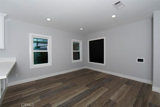 1919 W 82nd Street, Los Angeles, CA 90047