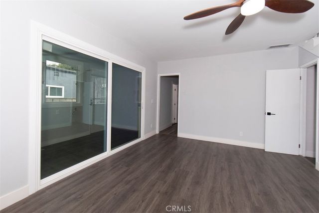1919 W 82nd Street, Los Angeles, CA 90047