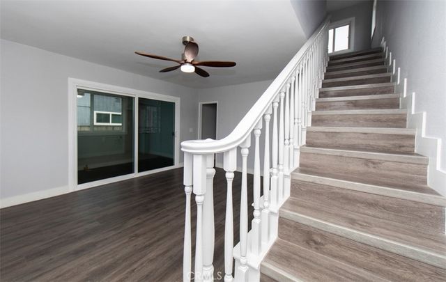 1919 W 82nd Street, Los Angeles, CA 90047