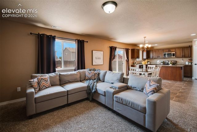 3641 Desert Willow Lane, Colorado Springs, CO 80925