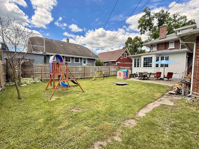 447 S PARK AVENUE, Fond Du Lac, WI 54935