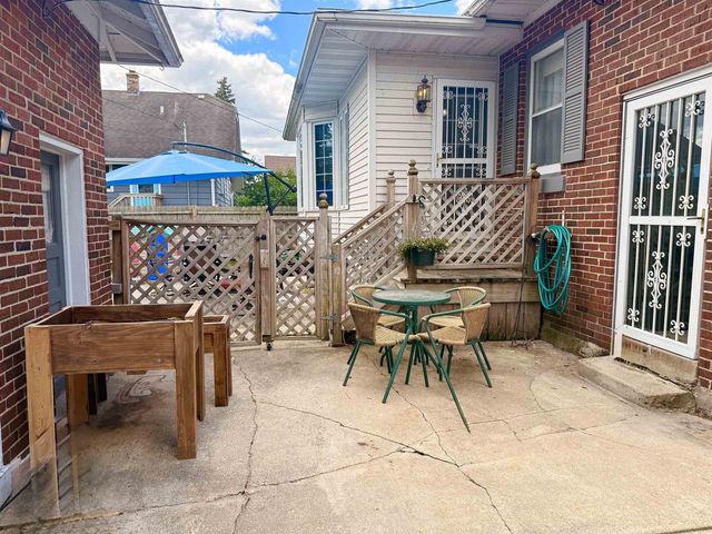 447 S PARK AVENUE, Fond Du Lac, WI 54935