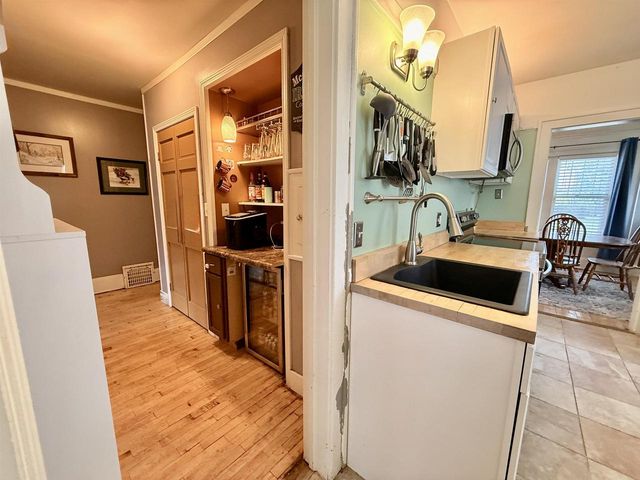 447 S PARK AVENUE, Fond Du Lac, WI 54935