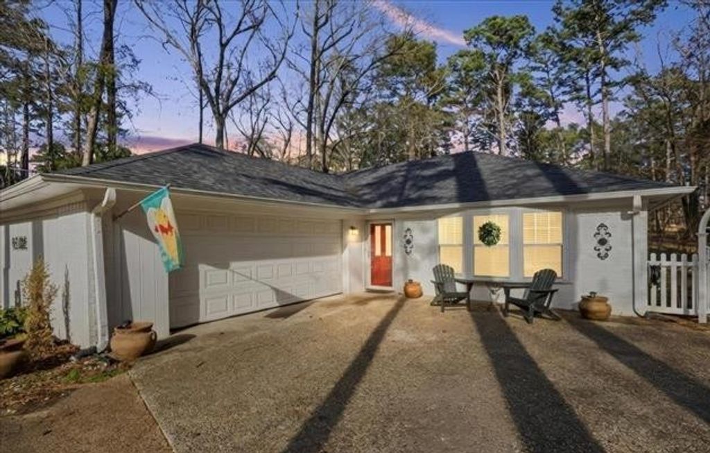 1617 Orchard Lane, Hideaway, TX 75771