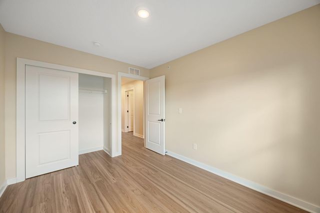 2166 Cottage Avenue E 3, Saint Paul, MN 55119