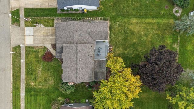 3348 Tomahawk Drive SW, Grandville, MI 49418