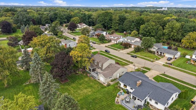 3348 Tomahawk Drive SW, Grandville, MI 49418