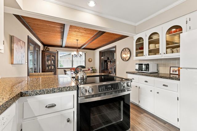 3348 Tomahawk Drive SW, Grandville, MI 49418