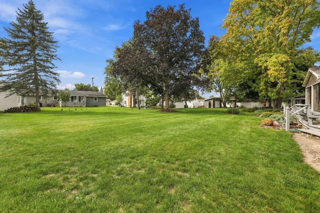 3348 Tomahawk Drive SW, Grandville, MI 49418