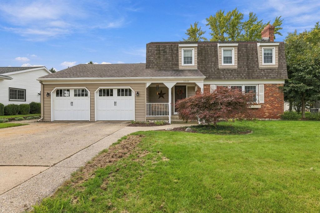 3348 Tomahawk Drive SW, Grandville, MI 49418