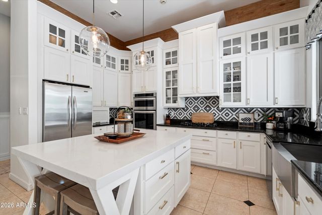 3765 E PALM Street, Mesa, AZ 85215