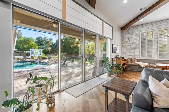 3765 E PALM Street, Mesa, AZ 85215