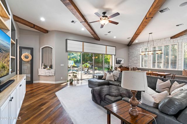 3765 E PALM Street, Mesa, AZ 85215