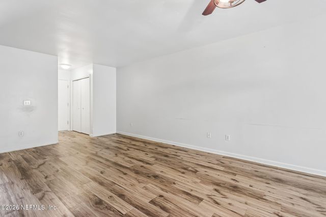 4063 LAURELWOOD Drive, Jacksonville, FL 32257