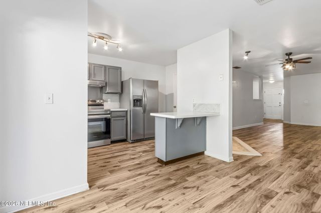 4063 LAURELWOOD Drive, Jacksonville, FL 32257