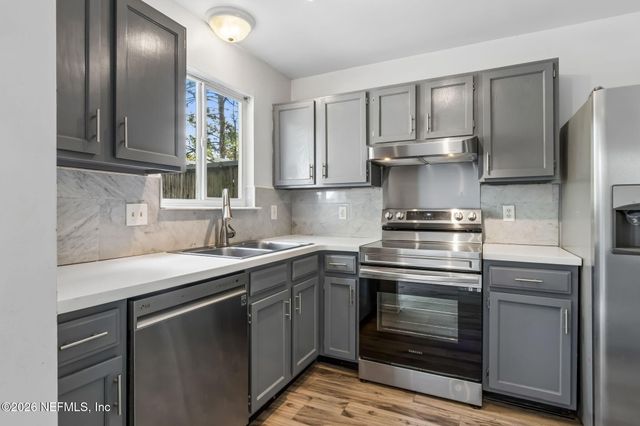 4063 LAURELWOOD Drive, Jacksonville, FL 32257