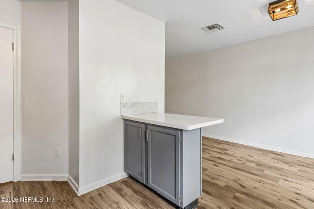 4063 LAURELWOOD Drive, Jacksonville, FL 32257