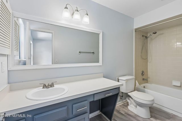 4063 LAURELWOOD Drive, Jacksonville, FL 32257