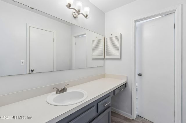 4063 LAURELWOOD Drive, Jacksonville, FL 32257