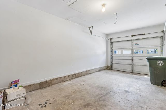 4063 LAURELWOOD Drive, Jacksonville, FL 32257